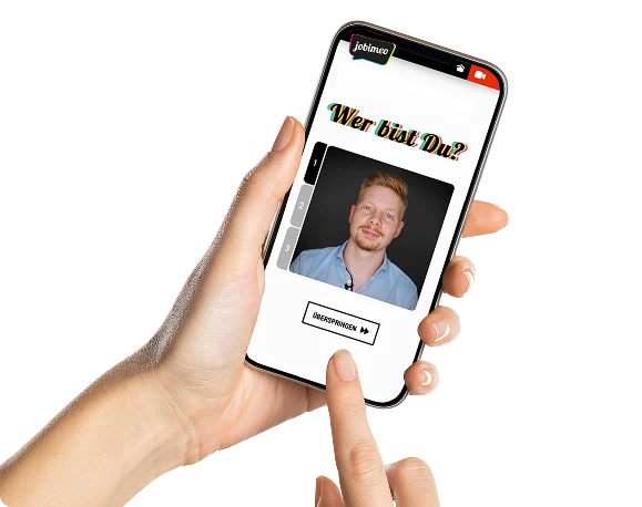 Hand hält Handy das Video-Bewerbung zeigt